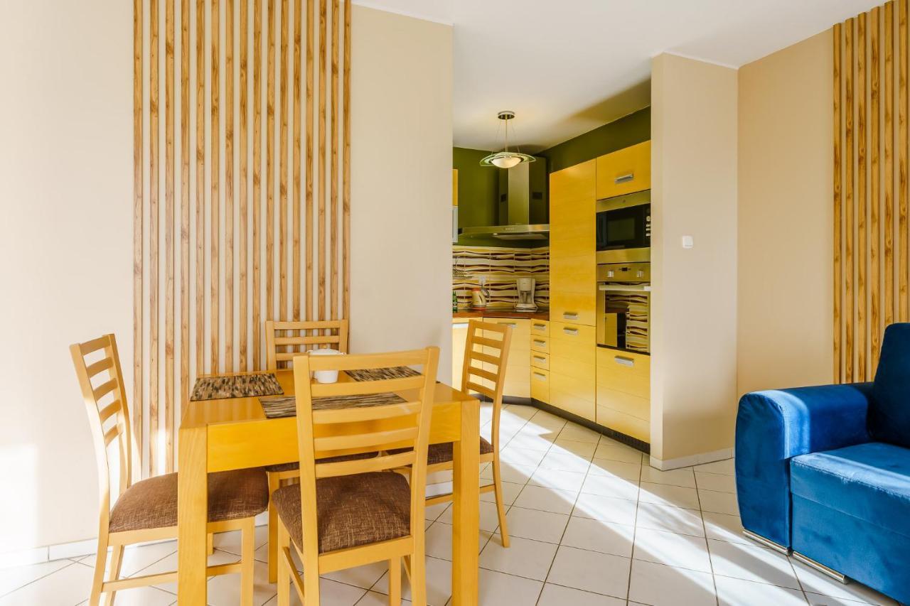 Apartament Klonowa 코워브제크 외부 사진