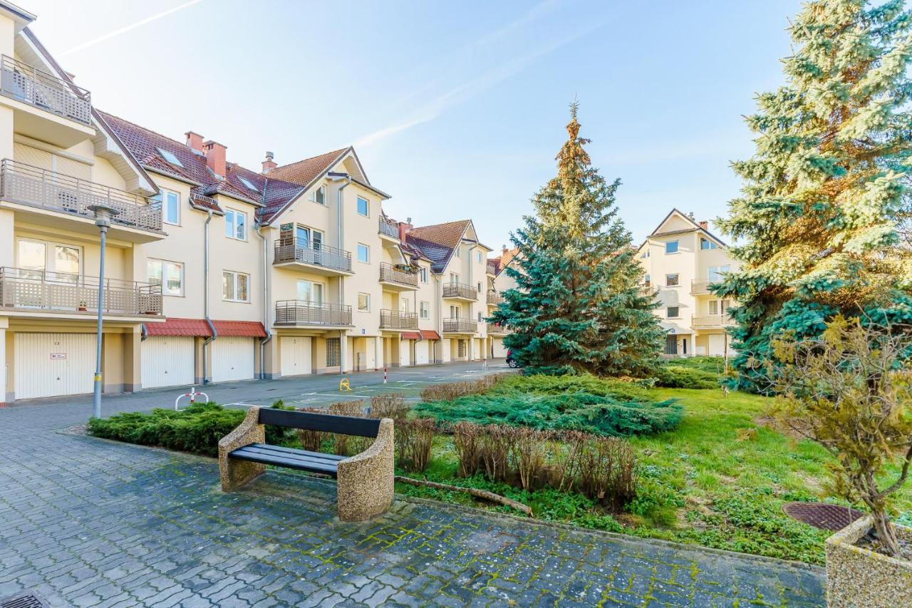 Apartament Klonowa 코워브제크 외부 사진
